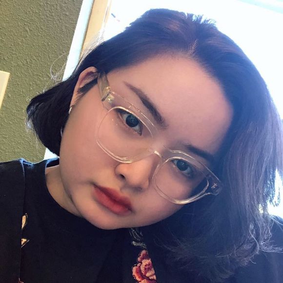 Meet your Posher, Violet - Picture 1 of 1